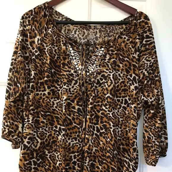 Bobbie Brooks Tops - Bobbiebrooks Cheetah print 3X blouse very soft.🌹 Bobbie Brooks Tops - Bobbiebrooks Cheetah print 3X blouse very soft.🌹